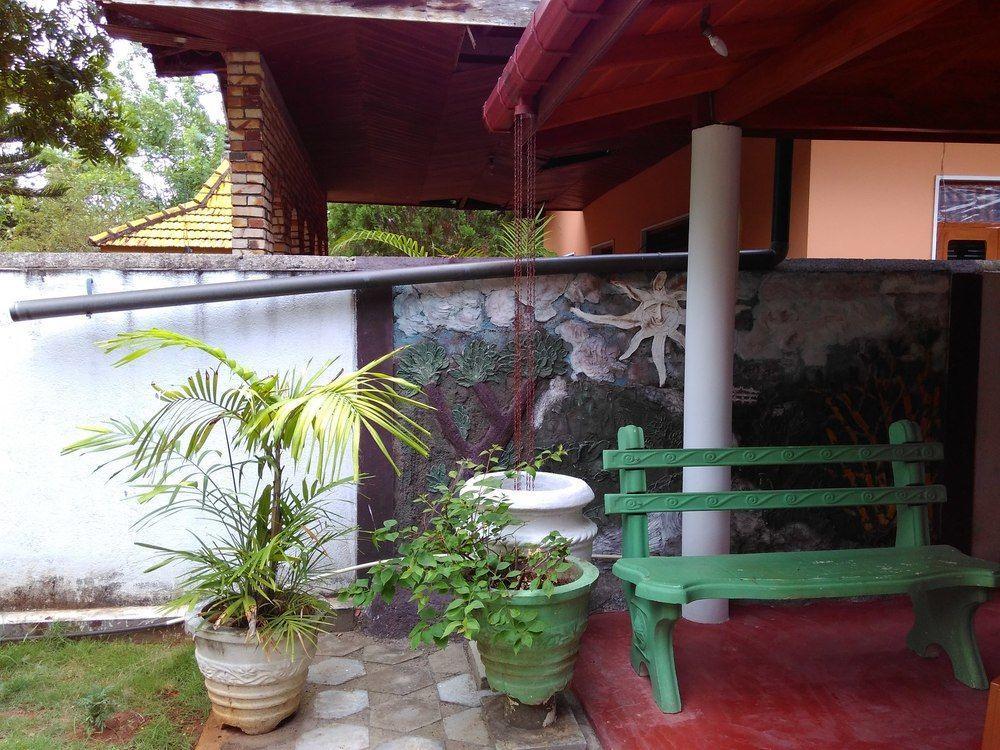 Sanoga Holiday Resort Tissamaharama Ngoại thất bức ảnh