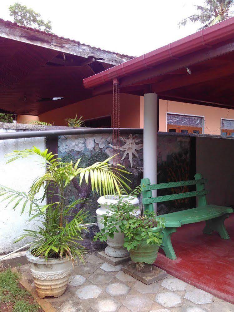 Sanoga Holiday Resort Tissamaharama Ngoại thất bức ảnh