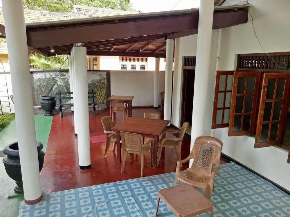 Sanoga Holiday Resort Tissamaharama Ngoại thất bức ảnh