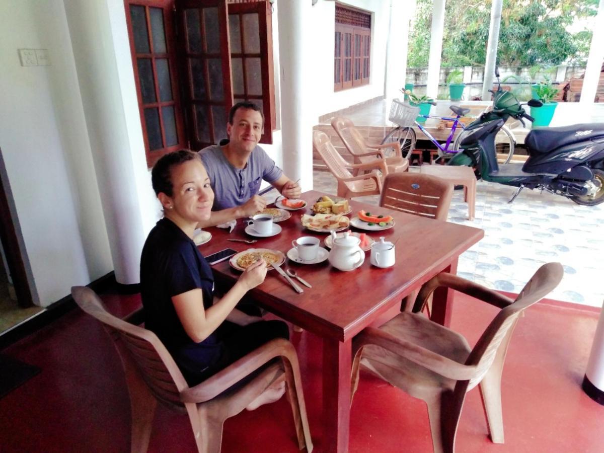 Sanoga Holiday Resort Tissamaharama Ngoại thất bức ảnh